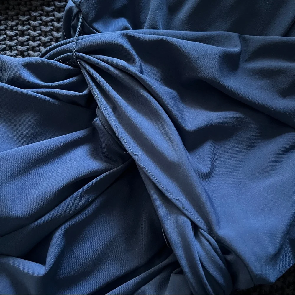 BCBGMaxAzria midnight blue Wrap-Style Long Sleeve Dress M - Picture 9 of 9